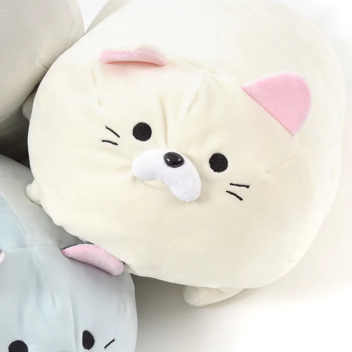 Goroneko Summit Cat Plush Cushions - Image 10