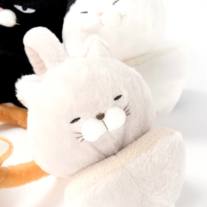 Amuse Hige Manjyu Cat Ear Muffs - Image 10